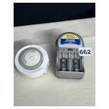 CLASS 2 BATTERY CHARGER AA AND 9VOLT AND