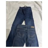 PAIR OF JEANS