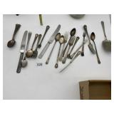 MODERNE SECTIONAL FLATWARE ASSORTED