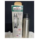 STANLEY THERMOS W/ ADDITIONAL INSERT