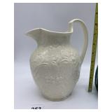 WEDGEWOOD VENTURA AND BARLASTON LEAF AND GRAPE