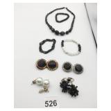 BEADED NECKLACE EARRINGS BRACELET BUTTON EARRINGS