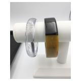 BANGLE BRACELETS CLEAR CARVED TWO-TONE BLACK TAN