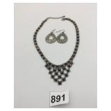 CHAINMAIL NECKLACE TRIANGLE BIB DESIGN EARRINGS