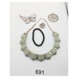 PENDANTS SILVER TONE BUTTERFLY FLOWER TODDLER