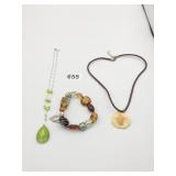 BRACELET STRETCH GLASS ND CERAMIC BEADS PENDANT