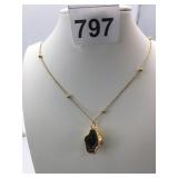 PENDANT NECKLACE TINY GOLD DIPPED DRUZY GEODE