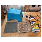 STEP STOOL, SLATE, DECORATIVE COMPOSITION WALL