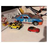 LANARD JEEP VEHICLE, FORD ESCORT, PLASTIC NASCAR