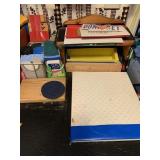 ITEMS ON KITCHEN COUNTER INCLUDING WOODEN STAND,