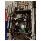 WOODEN SHELVING WALL HANG WITH TRINKETS, DIAMOND