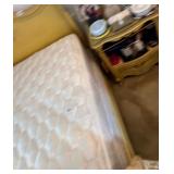 TWIN MATTRESS IS SUPER CLEAN AND NICE, BUT PICTURE