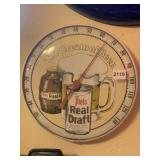 BATTERY OPERATED THERMOMETER THE CREAM OF BEERS