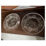 2 ROUND GLASS SERVING PLATTERS