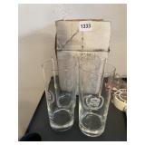 4 CADILLAC GLASSES W/ BOX