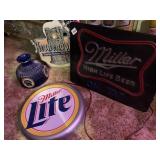 MILLER HIGH LIFE BEER LIGHT UP SIGN