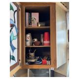 CUPS, NUMBER ONE GRANDMA, ALUMINUM FOIL , PHONE