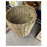 WICKER BASKET