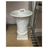 MCCOY POTTERY SAIL BLUE BEIGE VASE 8" H