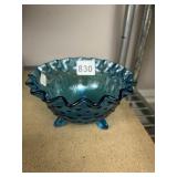 HOBNAIL RUFFLE EDGE DISH 3 FOOTED 3.5" H