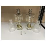 BEDSIDE LAMPS WITH DANGLING PRISMS