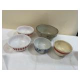 SMALL BOWLS, OVEN BAKE, UNMARKED, DAMAGE ON 1 AS