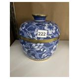 LARGE LIDDED GINGER JAR MADE IN THAILAND