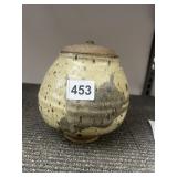 CLAY POT WITH LID 7" H