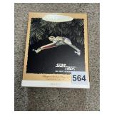 HALLMARK ORNAMENT KLINGON BIRD OF PREY