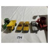 DIE CAST HOT WHEELS AND CAMPBELLS SOUP TRUCK