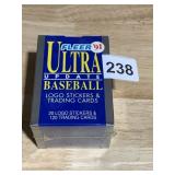 FLEER ULTRA UPDATE BASEBALL LOGO STICKER AND