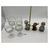 LITTLE FOLKS FIGURINE AND 4 HOLLY PEDESTAL