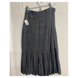 BLACK AND GRAY SKIRT W/ PLEATED BASE 13" AT WAIST