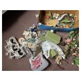 ITEMS FOR CRAFTING, FLOWERS, ETC.