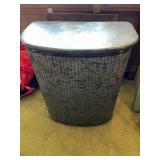 MCM HAMPER GOOD CONDITION