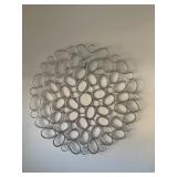 METAL WALL-MOUNTED DECORATIVE ART
