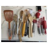 ASSORTMENT OF KITCHEN UTENSILS INCLUDING ORANGE