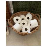 HANDLED WICKER BASKET FILED WITH TP