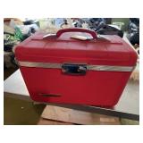 STARLITE TRAIN CASE VERY GOOD CONDITION