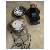 DARK GREEN GLASS BLENDER JAR WITH CHROME BASE AND