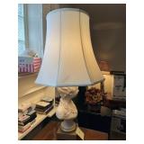 FIGURAL BUST LAMP WITH SQUARE METAL BASE IN SHADE