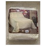 NEW QUEEN SIZE WEDDING RING PATTERN BED SPREAD