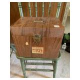 METAL FILE BOX WITH KEY