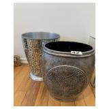 METAL TRASH CAN WITH DECORATIVE PUNCHED GEOMETRIC