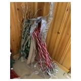 WIRE FRAME SLEIGH DECORATION WITH SILVER GLITTER