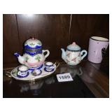 TEAPOT TRINKET SET