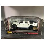 MAISTO HUMMER DIE CAST 1:18 CAR MODEL