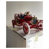 FRANKLIN MINT DIE-CAST MODEL - 1913 FORD MODEL T