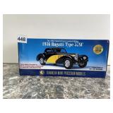 FRANKLIN MINT DIE-CAST MODEL - 1936 BUGATTI TYPE
