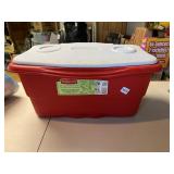 RUBBERMAID COOLER